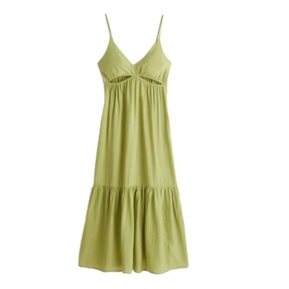 *NWT* Abercrombie & Fitch Plunge Cutout Maxi Dress